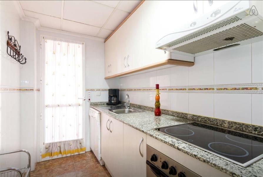 Rumoholidays Spacious 3 Bedrooms Apartment Playa Del Cura تورّيفيِخا المظهر الخارجي الصورة